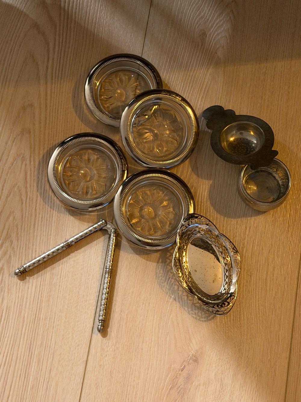Collection of Silver Plate & Pewter Items